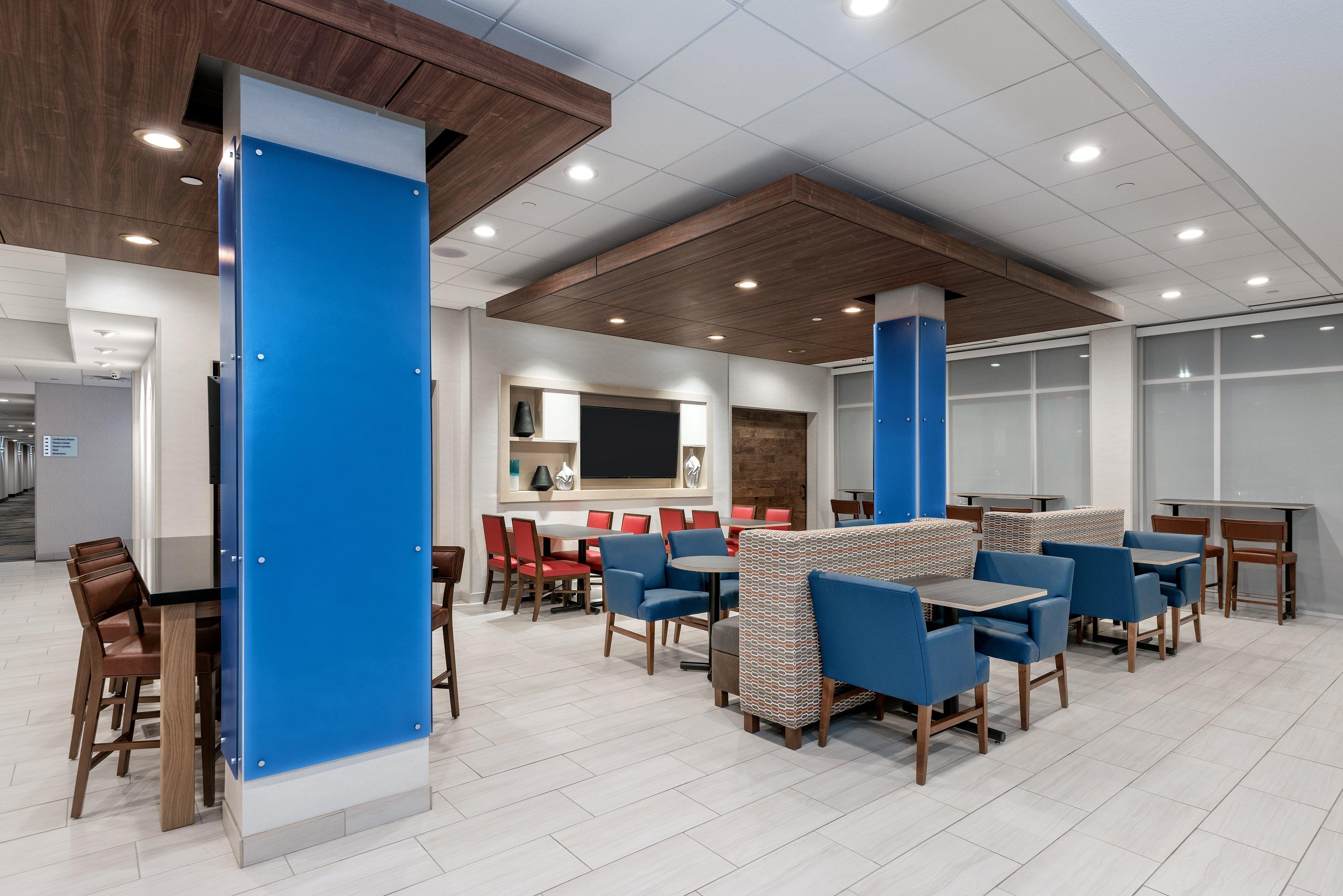 Holiday Inn Express & Suites Bryan - College Station By Ihg Екстериор снимка