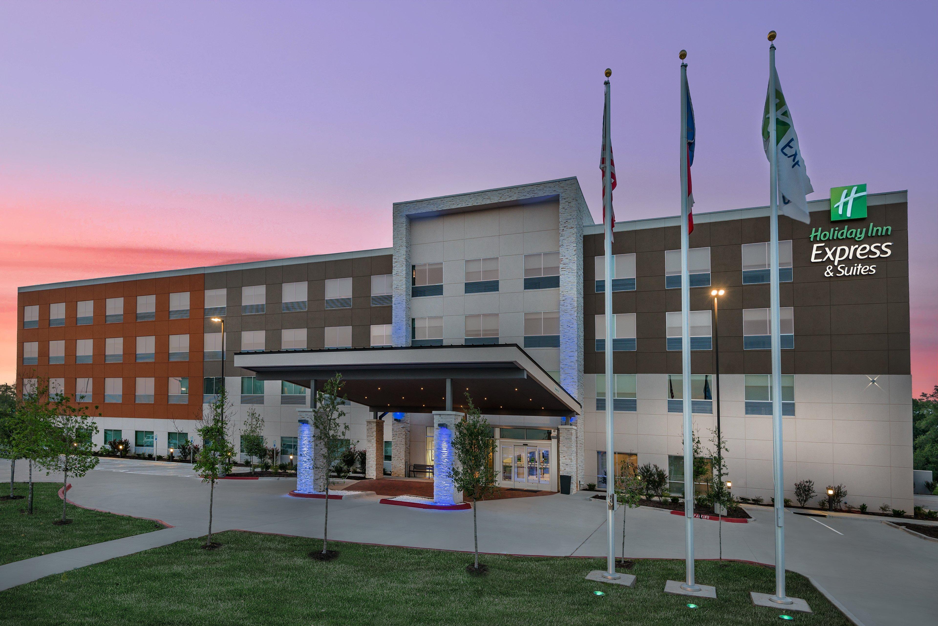 Holiday Inn Express & Suites Bryan - College Station By Ihg Екстериор снимка